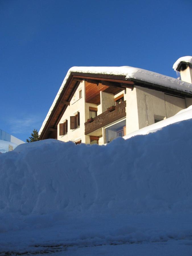 Hotel B&B Susom Surlej シルヴァプラーナ エクステリア 写真